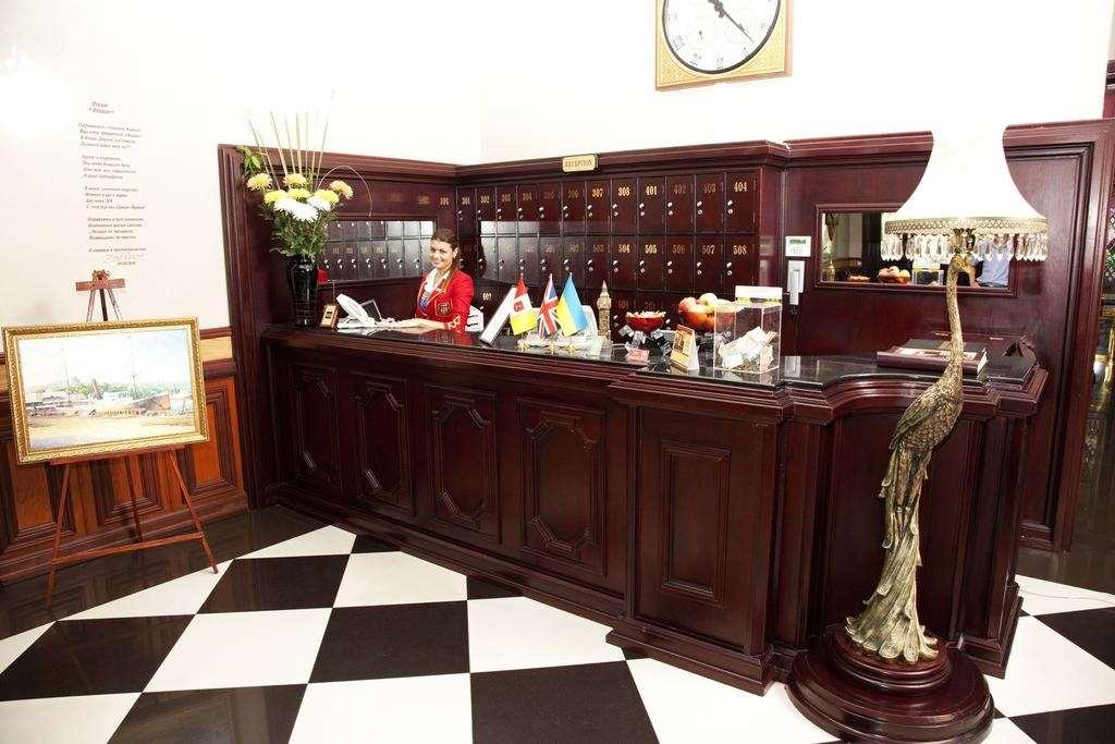 ลอนดอน โฮเต็ล Hotel โอเดสซา ภายใน รูปภาพ
