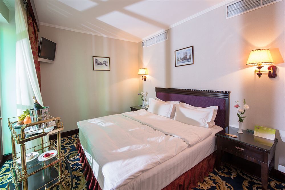 ลอนดอน โฮเต็ล Hotel โอเดสซา ห้อง รูปภาพ